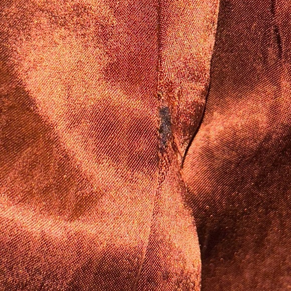 Vince Sleeveless Satin Cinnamon Red Knee Length Crewneck Shift Dress NEW FLAWED - Picture 11 of 11